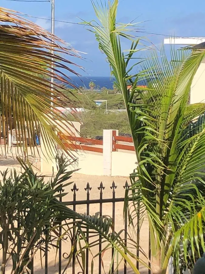 Studio Zara Apartment Savaneta